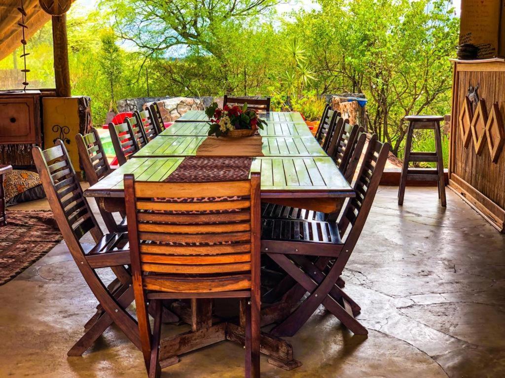 Lesoma Valley Lodge カサネ エクステリア 写真