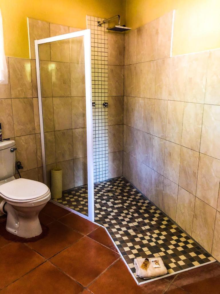 Lesoma Valley Lodge カサネ エクステリア 写真